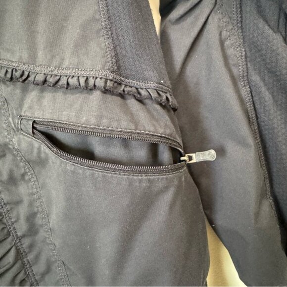 Lululemon Run Back On Track Jacket Lightweight Pockets Zip Ruched Ruffle Black S - Picture 14 of 16